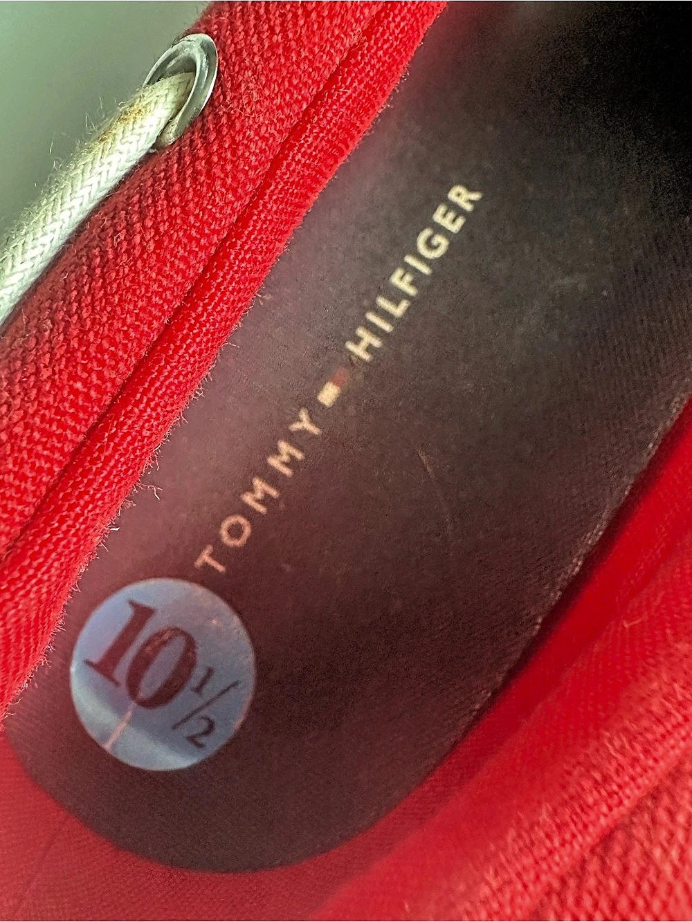 Tommy Hilfiger Canvas Boat Shoe Red & White US 10.5 - Picture 2 of 7